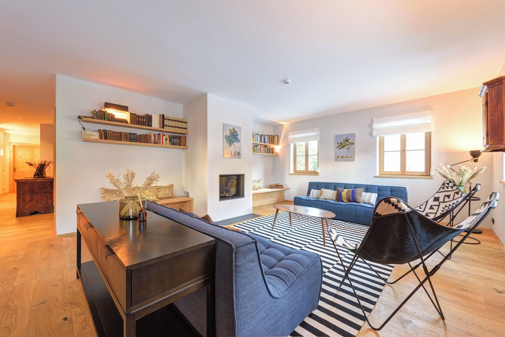 Exclusive Apartment photo 1