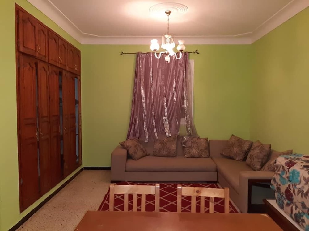 Apartment, 2 Bedrooms, Ground Floor photo 1