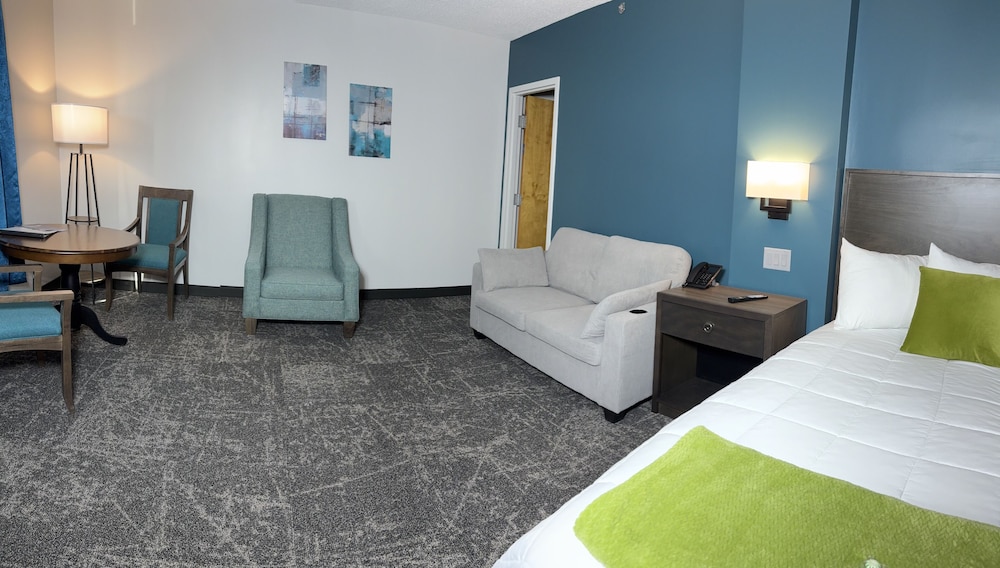 Deluxe Room, 1 King Bed with Sofa bed, Non Smoking photo 1