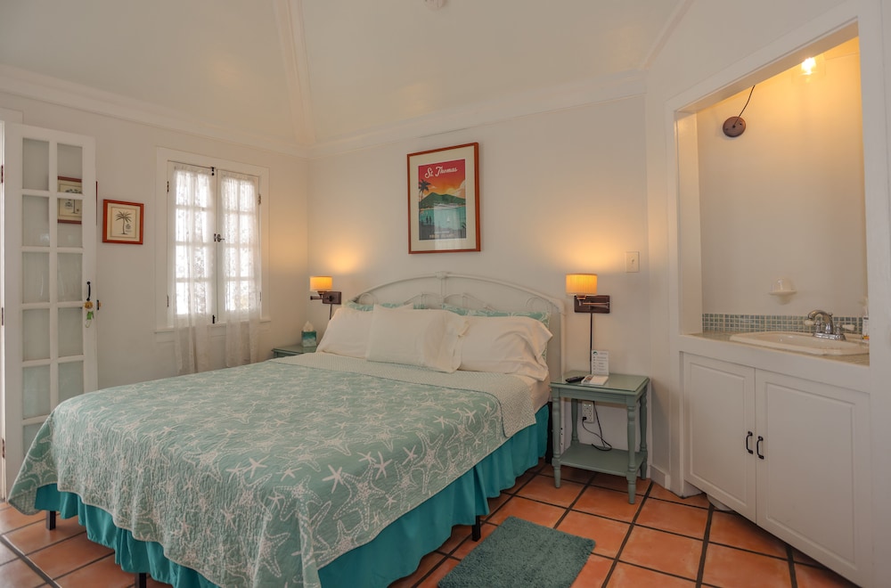Premium Room, 1 King Bed, Balcony, Harbor View