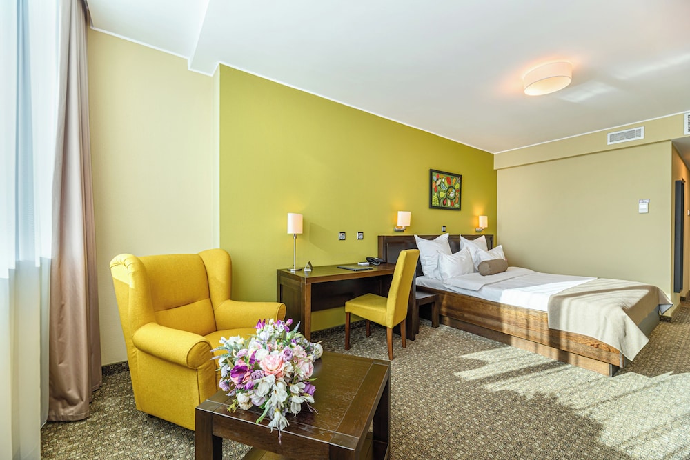 Superior Double Room, River View photo 1