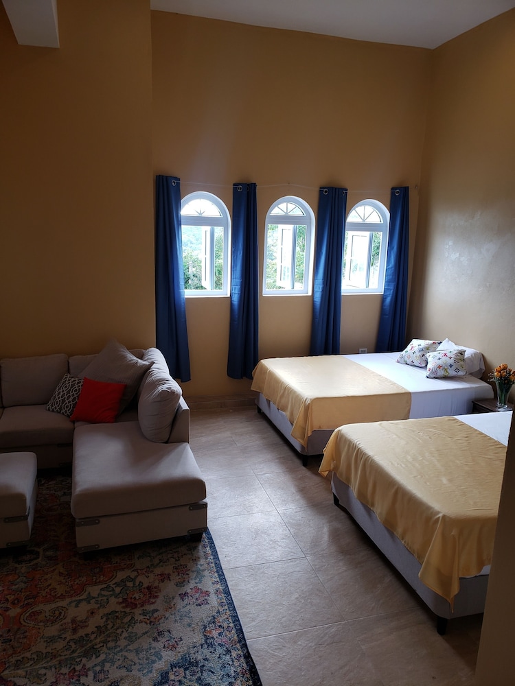 Family Studio Suite
