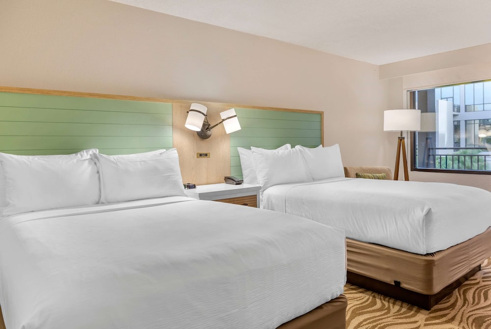 Room, 2 Double Beds, Courtyard View (Exterior Entry) photo 1