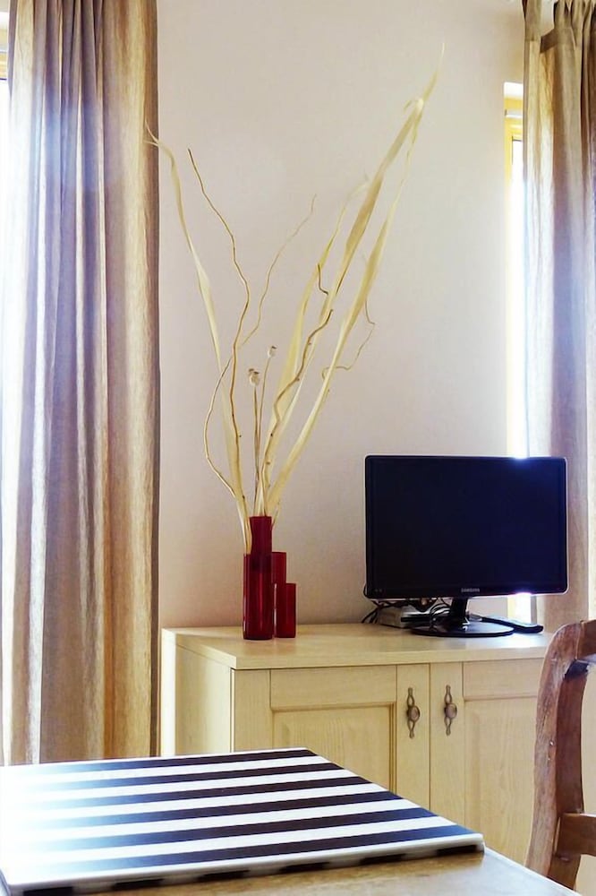 Presidential Apartment, 2 Bedrooms, Lake View, Ground Floor photo 2