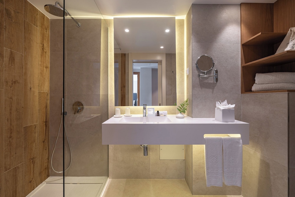 Suite, Balcony - Photo 5