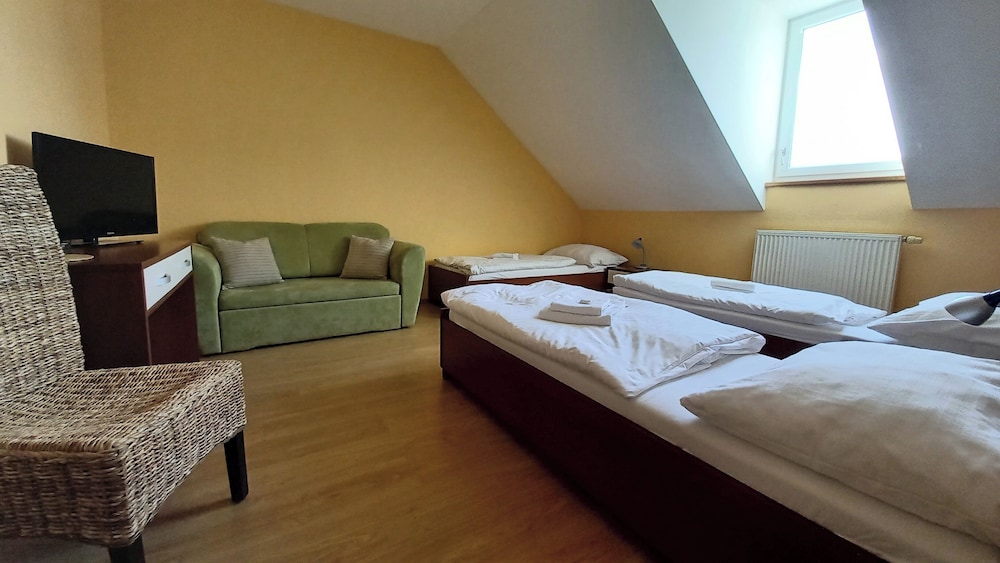 Basic Room photo 1