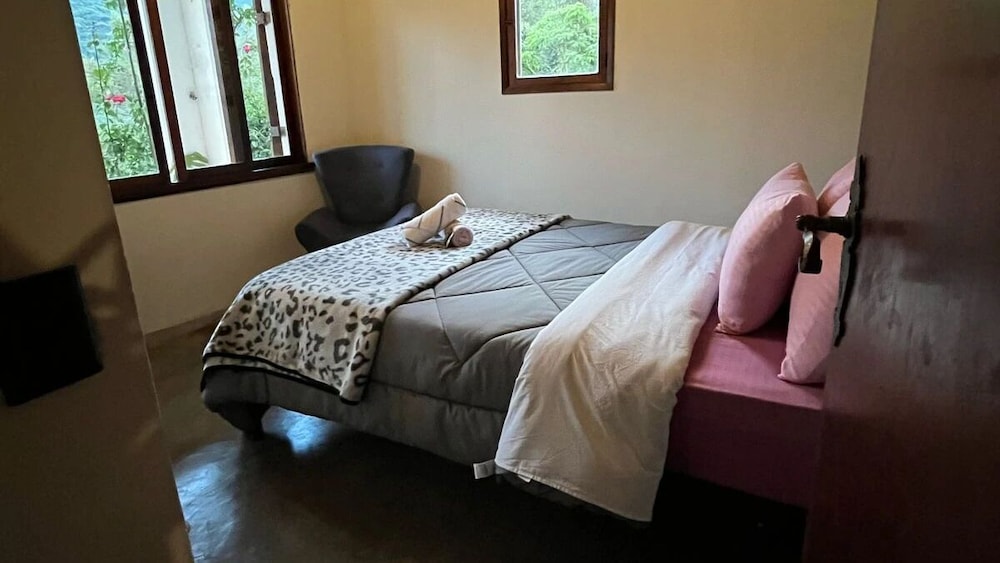 Suite, Mountain View