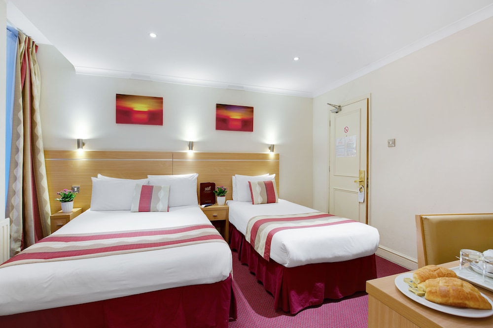 Standard Triple Room photo 1