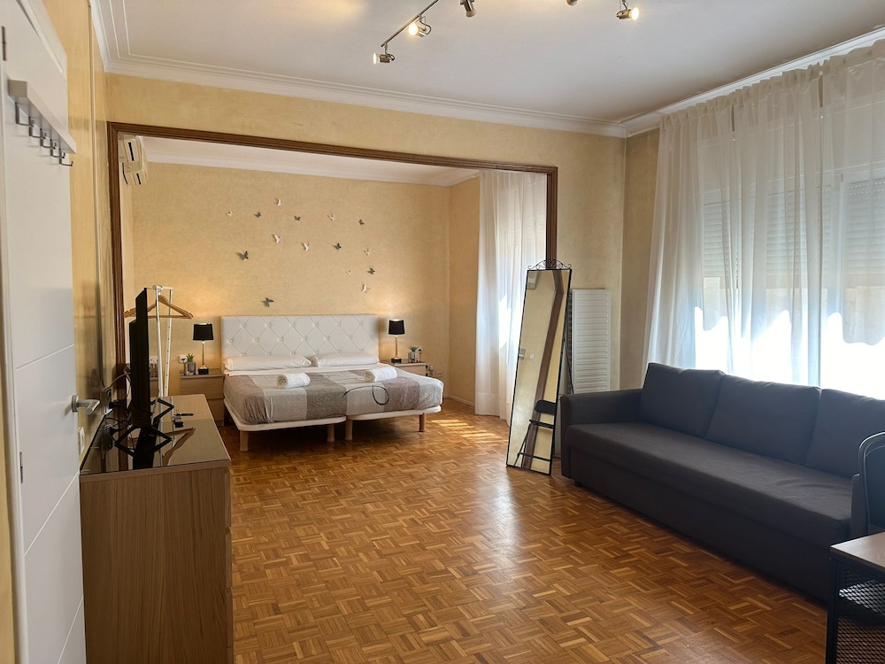 Habitación Cuádruple, Baño Compartido