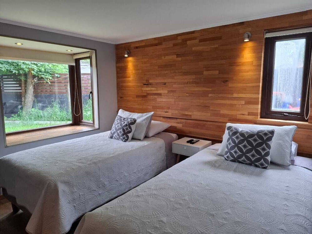 Classic Twin Room, Courtyard View
