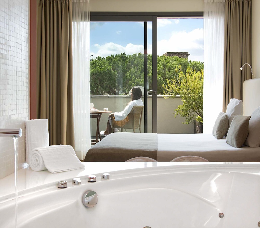 Habitación, Bañera de Hidromasaje (Aqua)