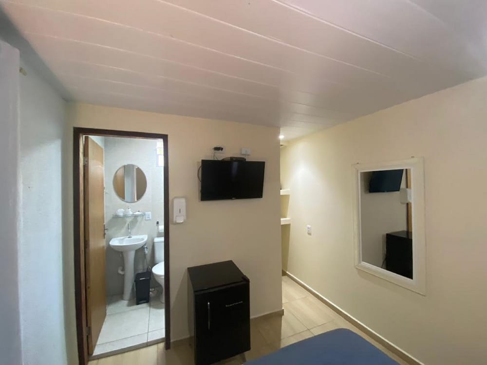 Standard Triple Room photo 3