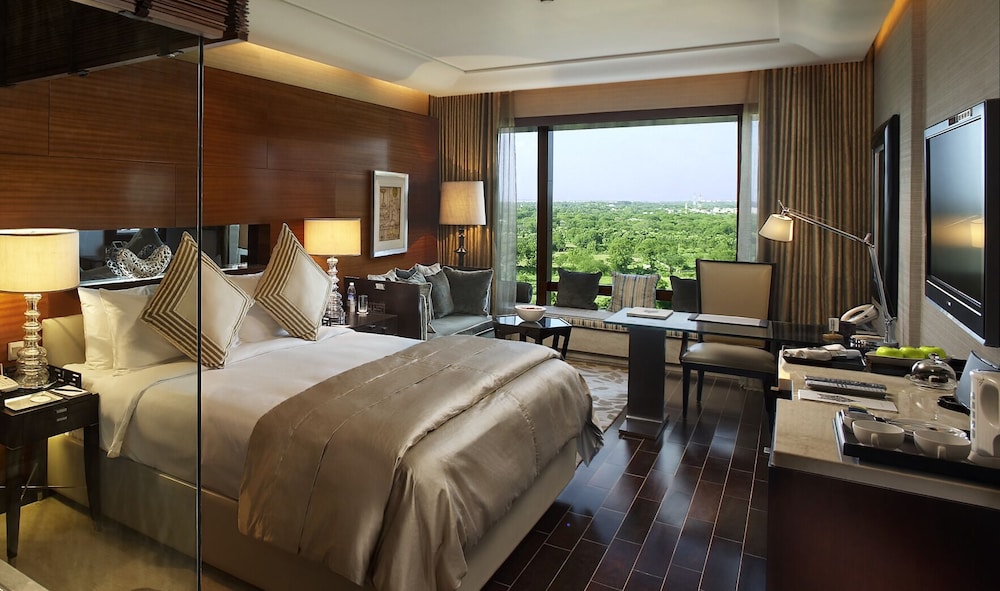 Premier Room - Photo 4