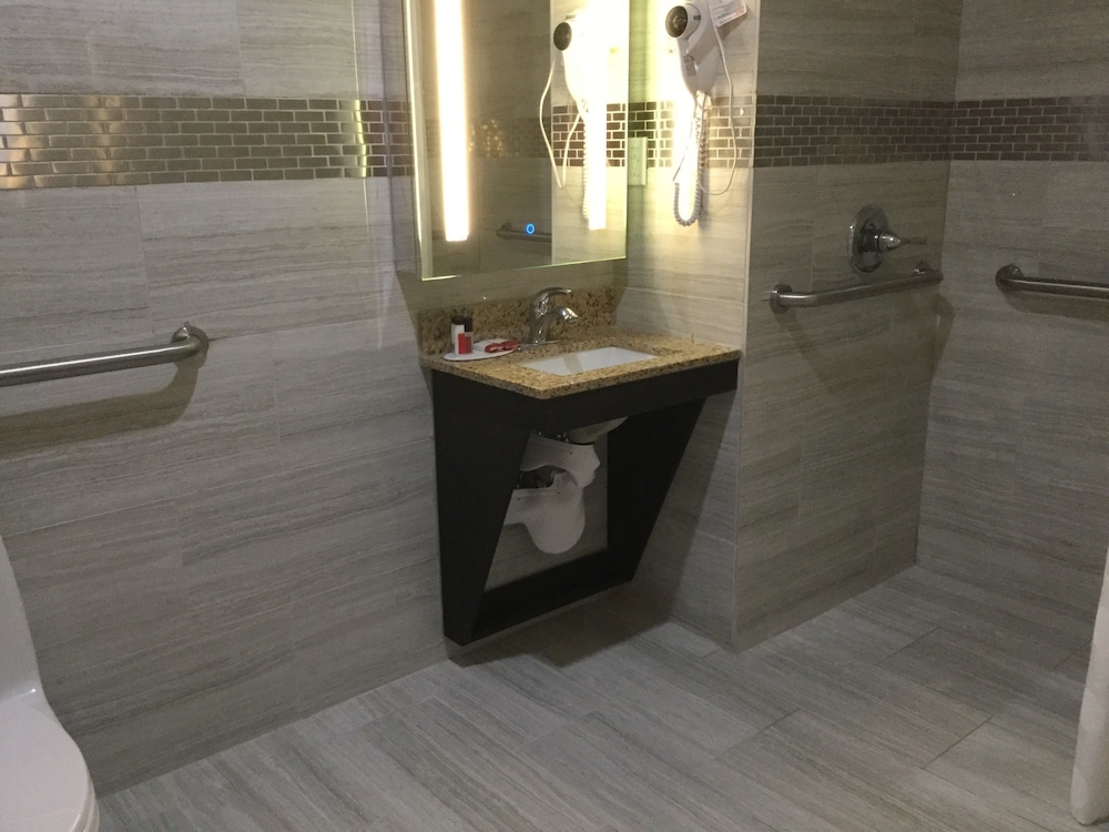 Ramada by Wyndham Bronx Terminal, 사진 2