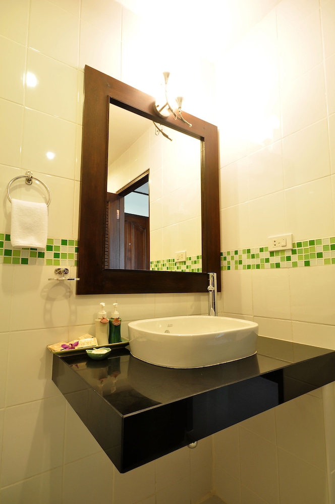 Deluxe Room, 1 Double Bed photo 3