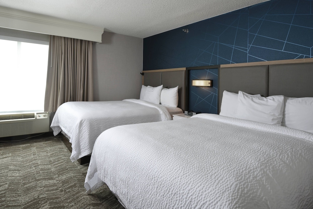 Suite, Multiple Beds - Photo 1