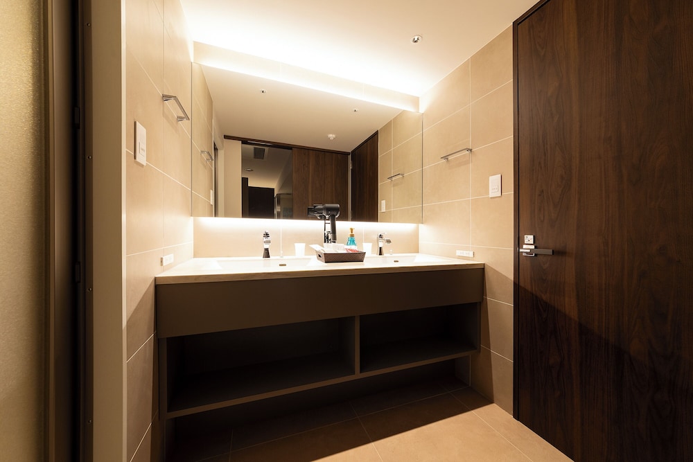 Executive Connecting Room (Non-smoking) photo 2