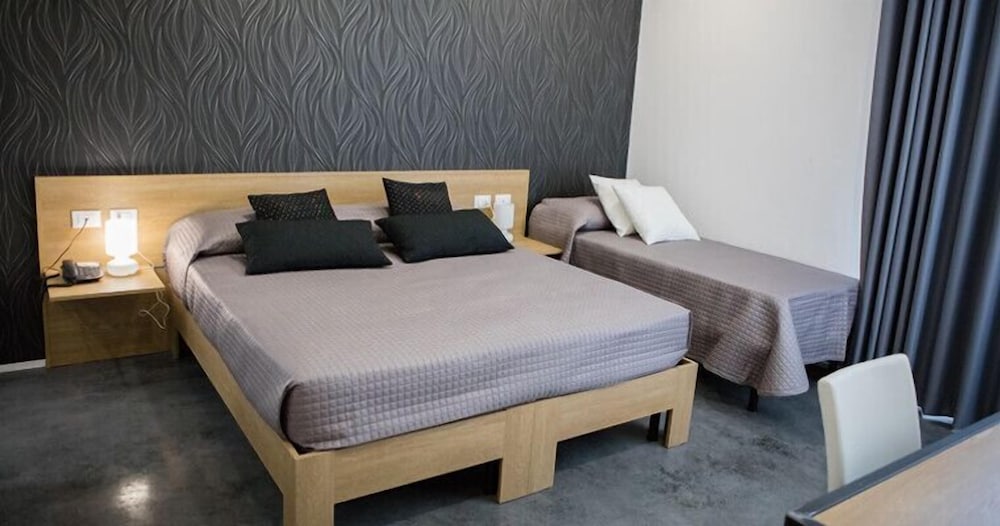 Double or Twin Room photo 1