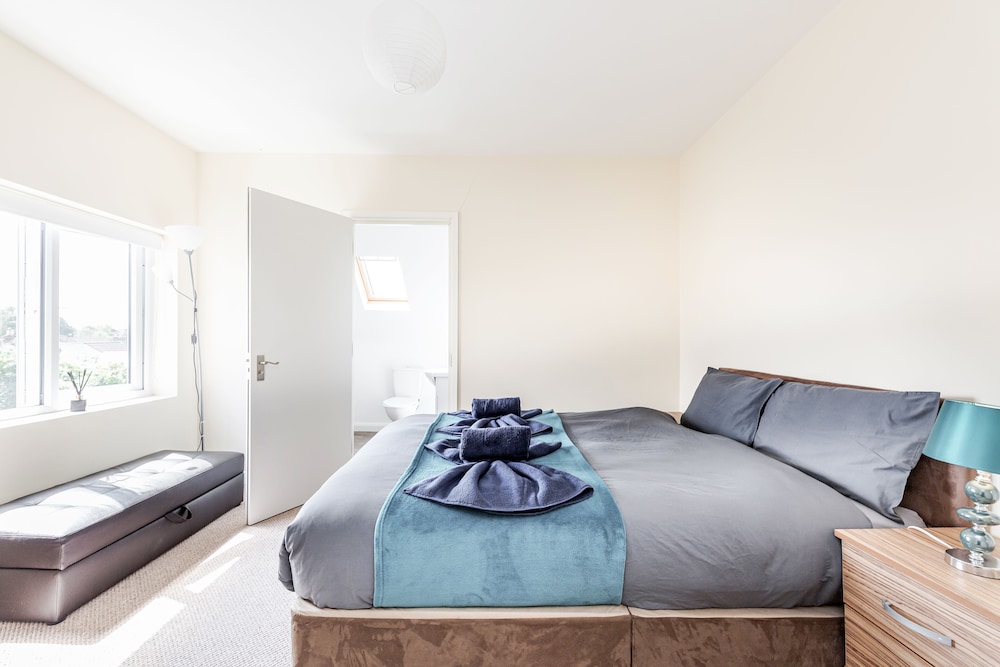 Apartment, 2 Bedrooms, 2 Bathrooms photo 3