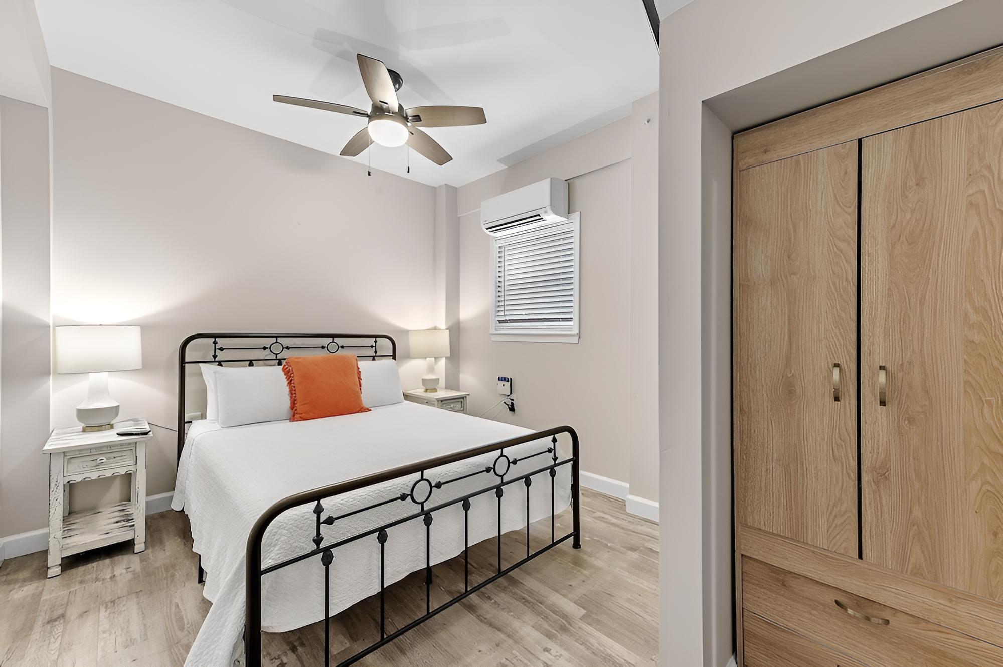 House, Multiple Beds (Inheritance Delayed Beach House Suite)