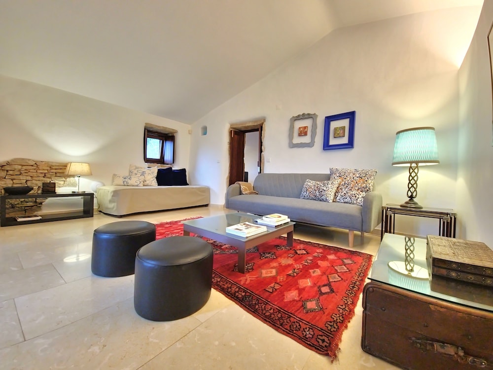 Villa, Valley View (Amendoeira)