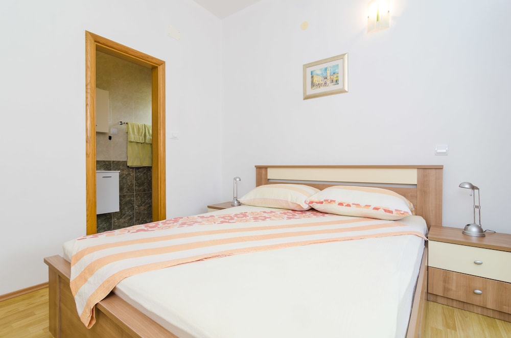 Studio (Apartments & Rooms Barišić - Studio) photo 1