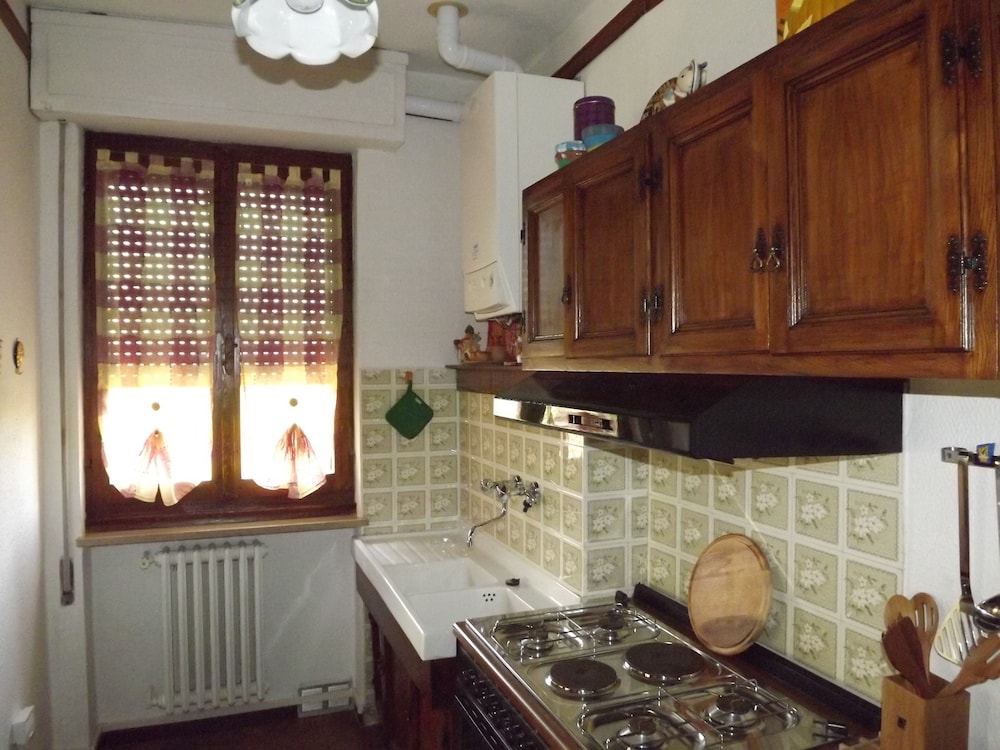 Apartment, 2 Bedrooms, Terrace photo 3