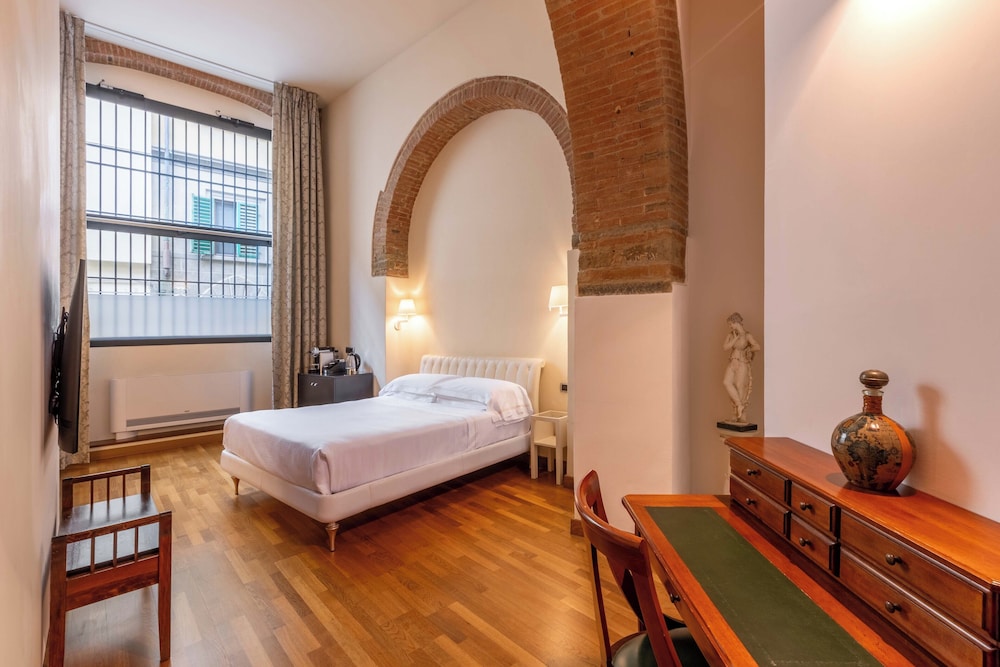 Junior Suite - Photo 6