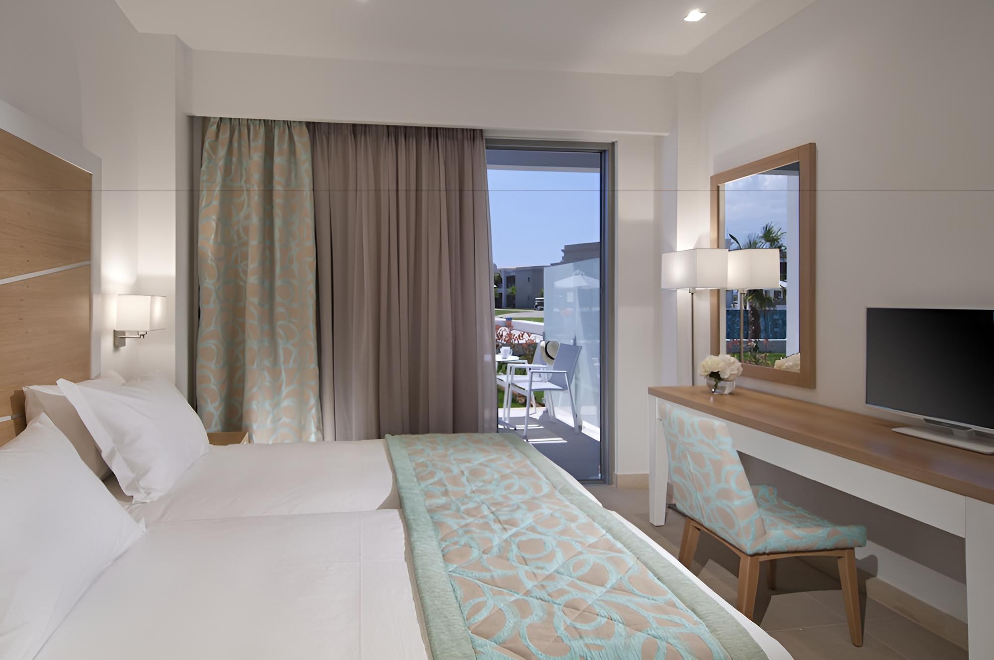 Twin Room, Garden View photo 1