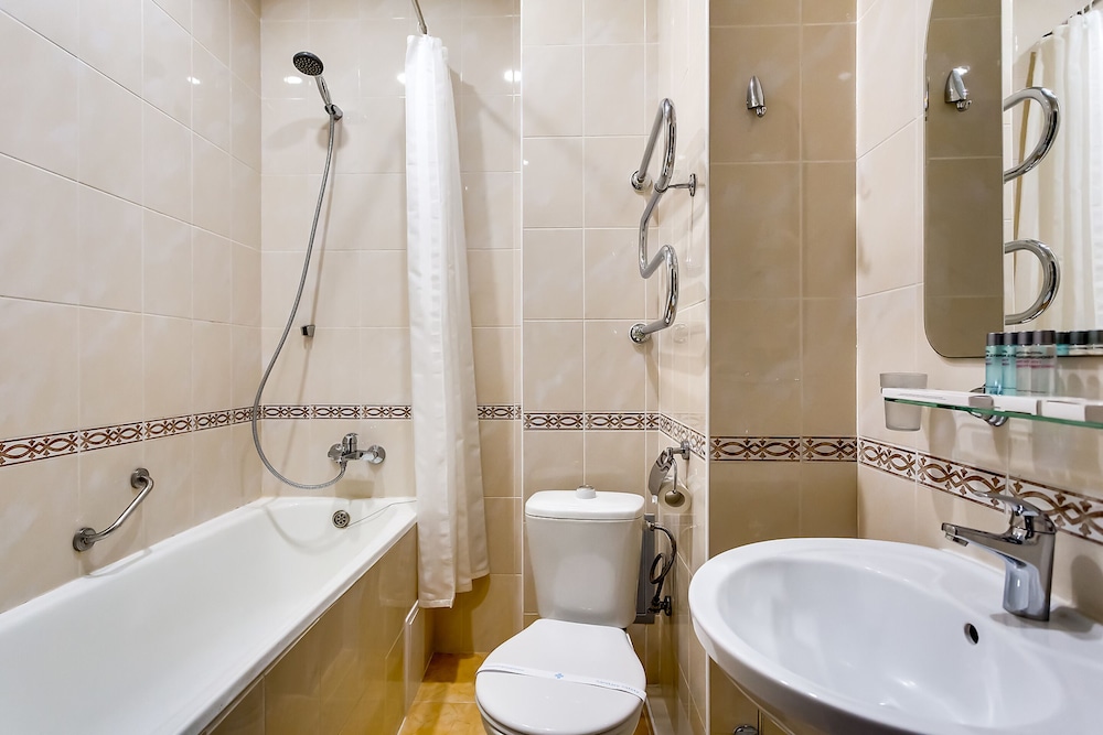 Standard Twin Room photo 2