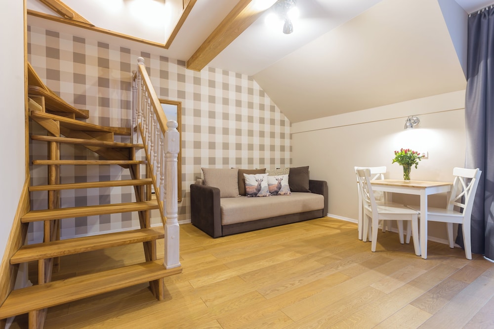 Duplex, 2 Bedrooms (Apartment 1) photo 2
