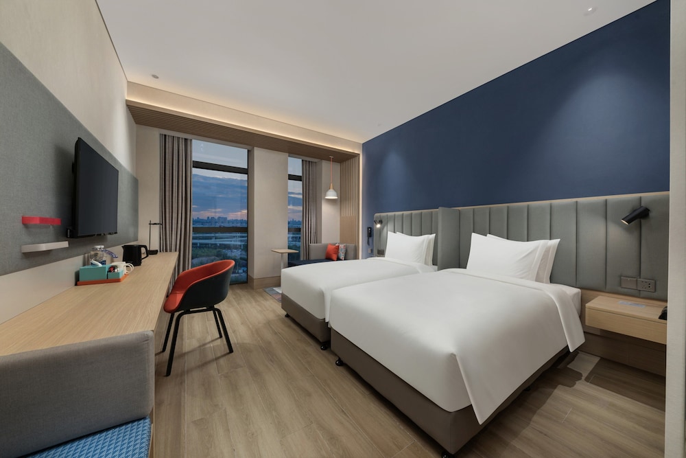 Standard Room, 2 Twin Beds - Photo 1
