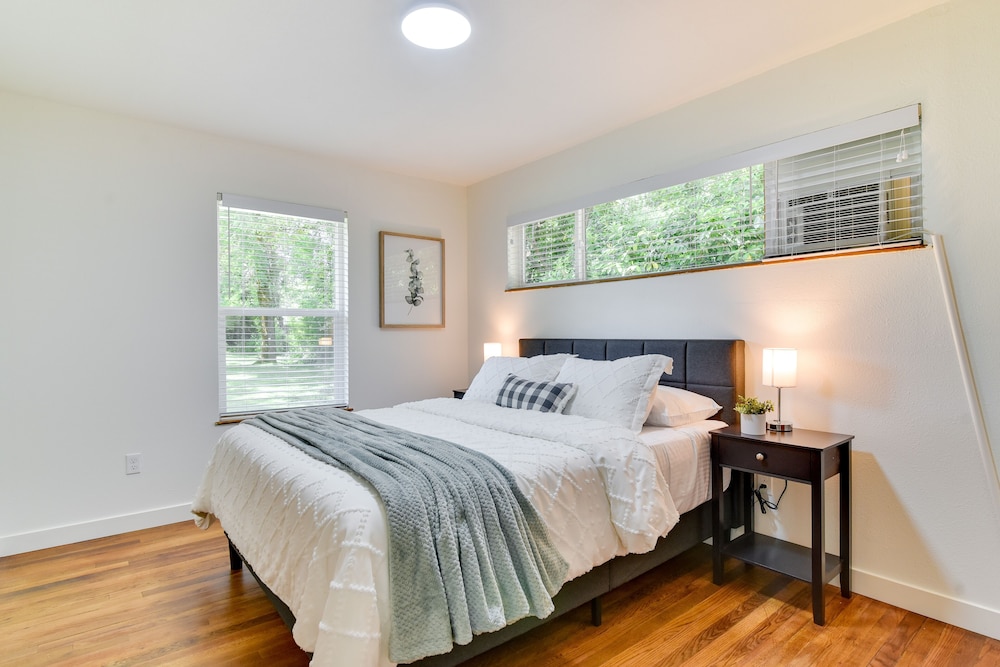 House (2 Bedrooms) photo 2
