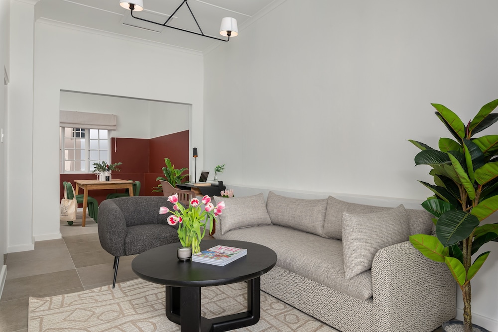Deluxe Apartment photo 1