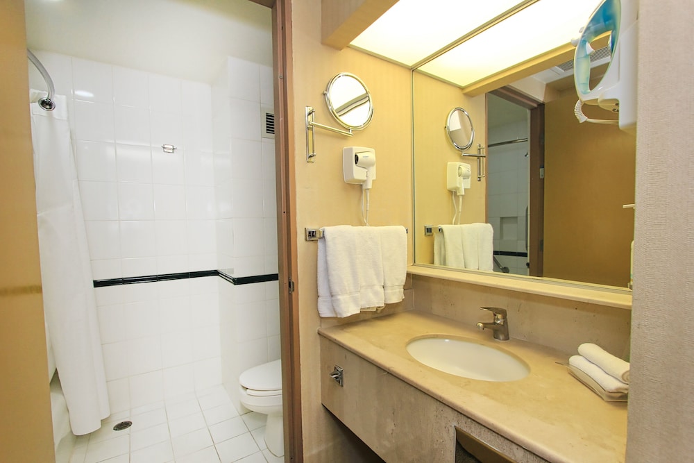 Standard Room - Photo 8