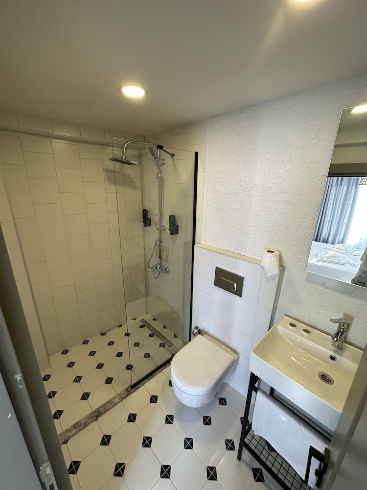Junior Double Room, Garden View, Ground Floor photo 3
