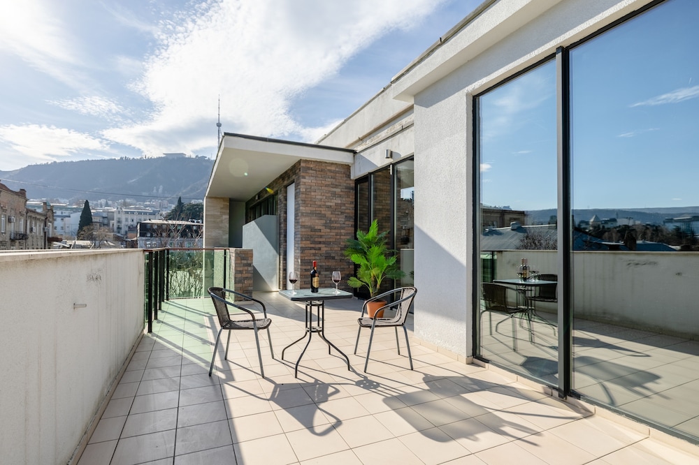 Junior Suite, Terrace, City View photo 3