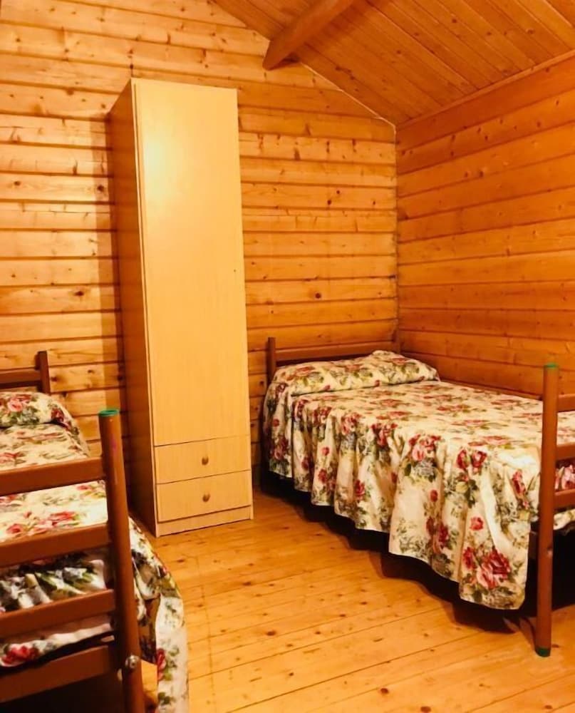 Cabin, 1 Bedroom, Shared Bathroom (4 people) photo 2