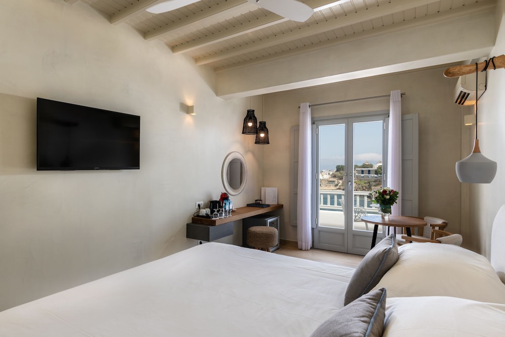 Superior Room - Photo 2