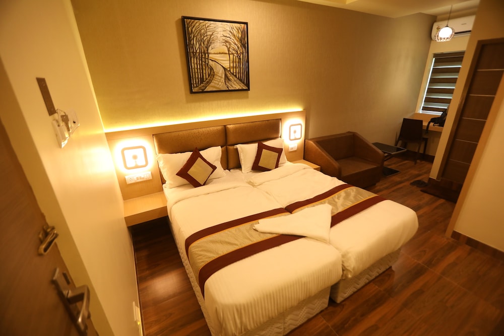 Deluxe Room - Photo 5