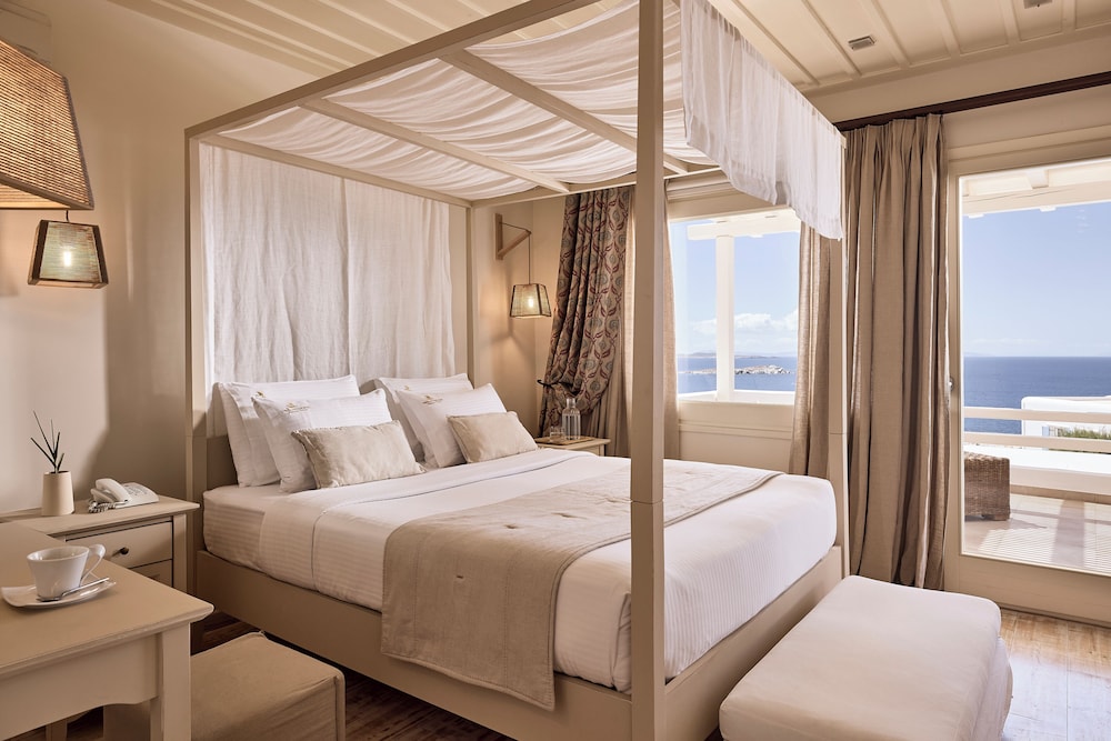Superior Suite, Sea View - Photo 1