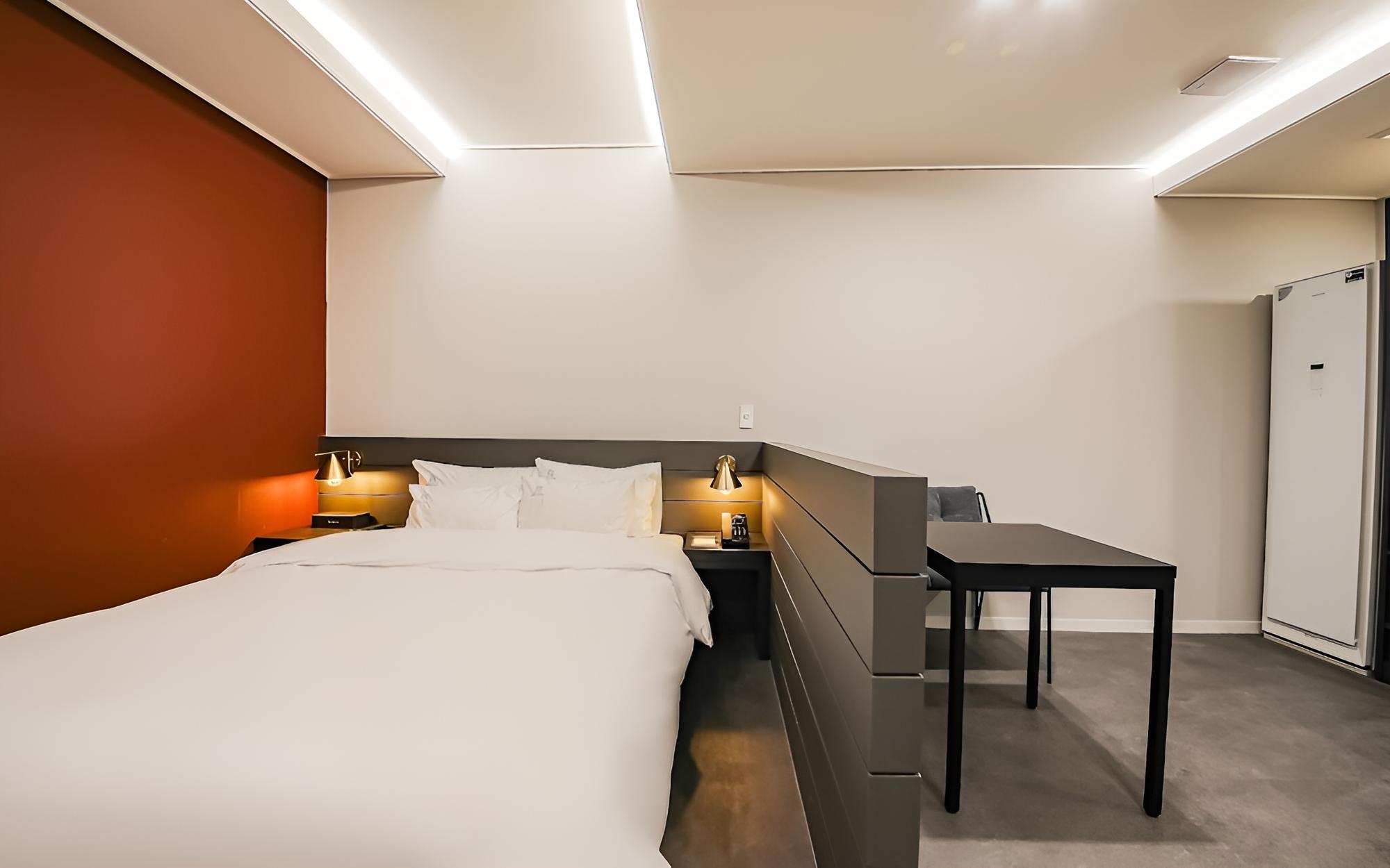 Room (Style King (with styler wide room bat) - Photo 4