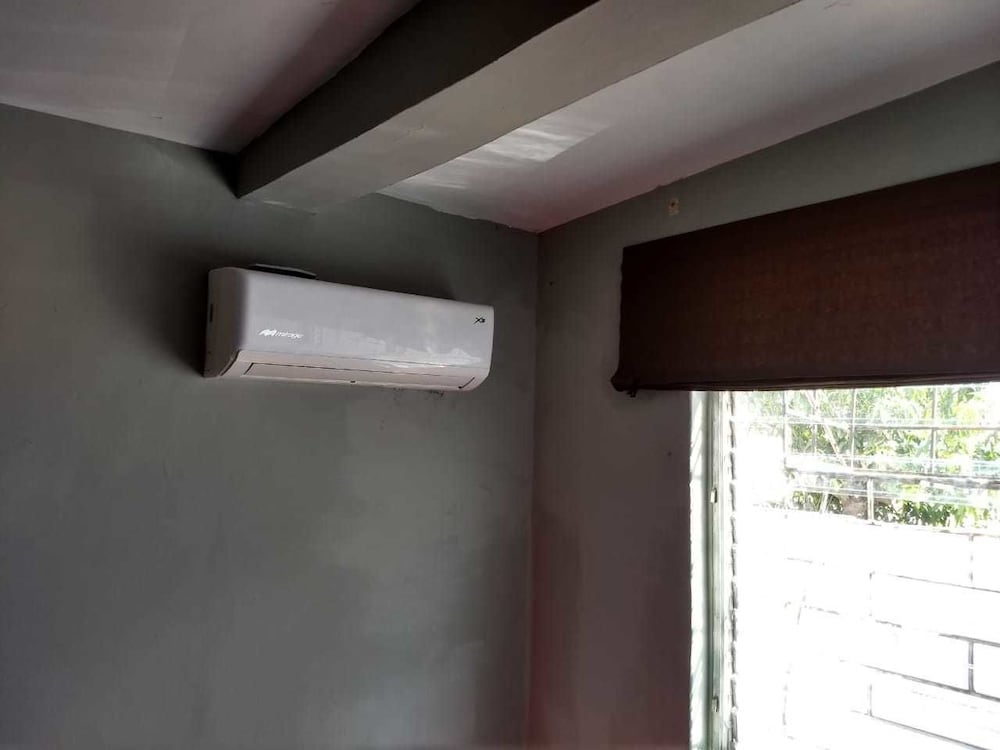 Business House, Multiple Beds, Ensuite, Courtyard View photo 3