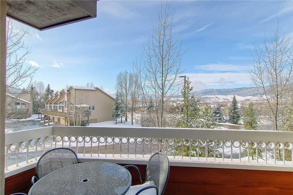 Condo, Multiple Beds (2302 Timberline Lodge, Trappeur's Cro) photo 2