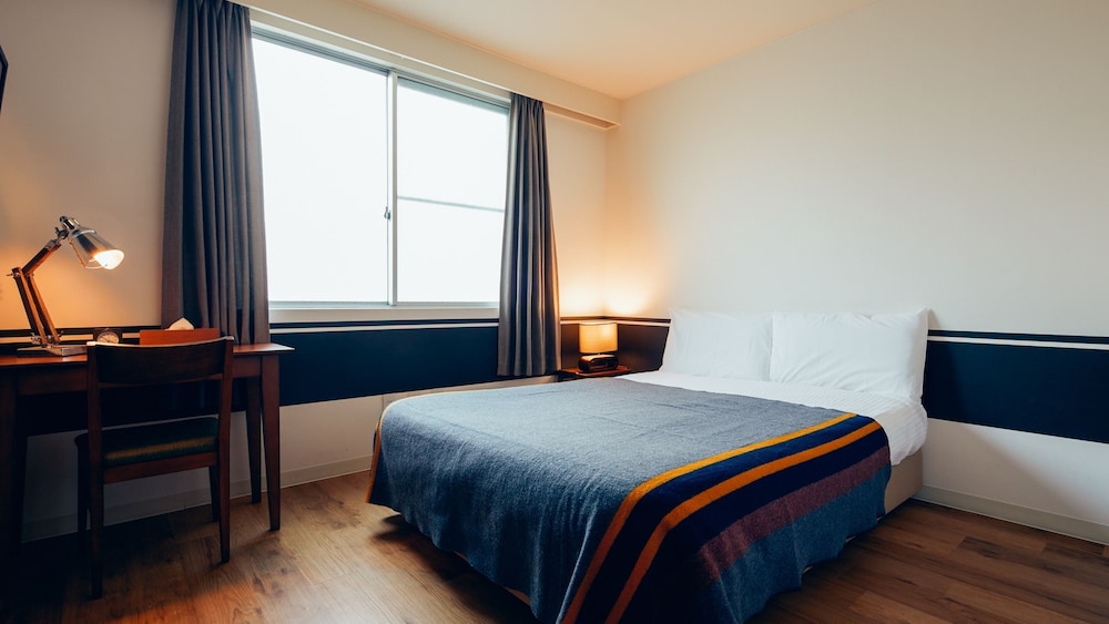 [Private Bathroom] Double Room (140cm bed)