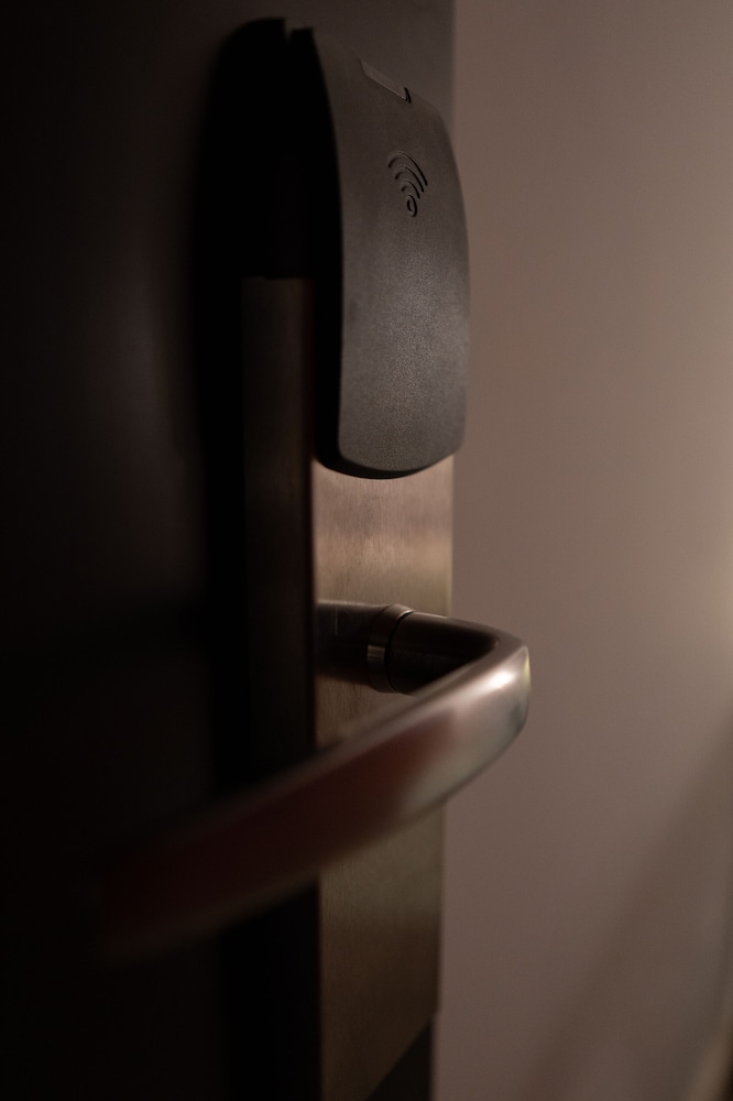 Double Room - Photo 12