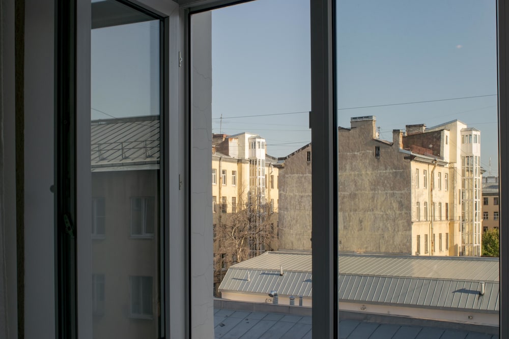 Economy Double or Twin Room, 1 Double or 2 Twin Beds, Refrigerator, Courtyard View photo 3
