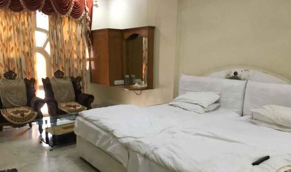 Basic Double Room, 1 Double Bed photo 3