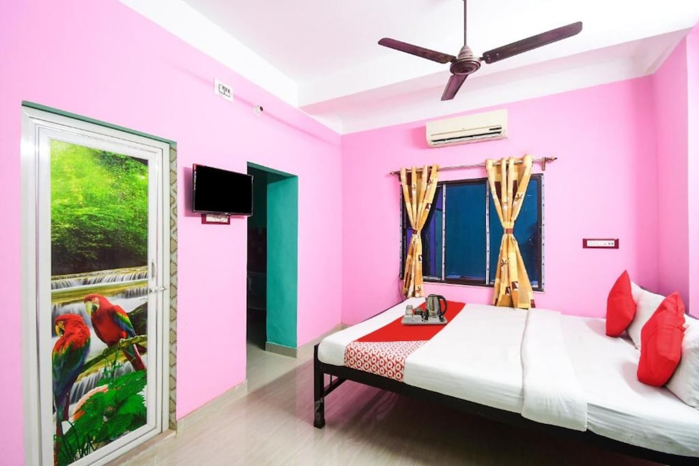 Deluxe Double Room, City View photo 3