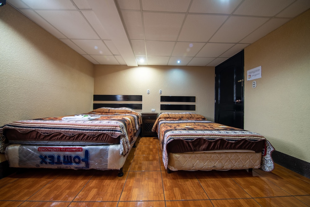 Deluxe Room, 2 Double Beds photo 1